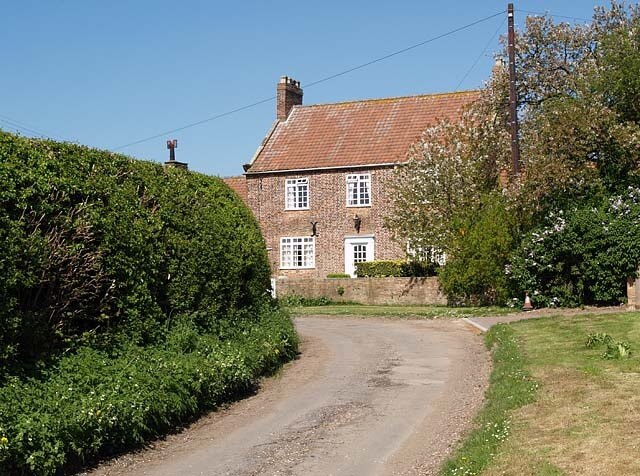 "South Kilvington"-foto av Stephen McCulloch (CC BY-SA) / Urklipp från original