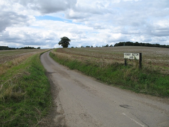 "Woolmer Green"-foto av Martin Addison (CC BY-SA) / Urklipp från original