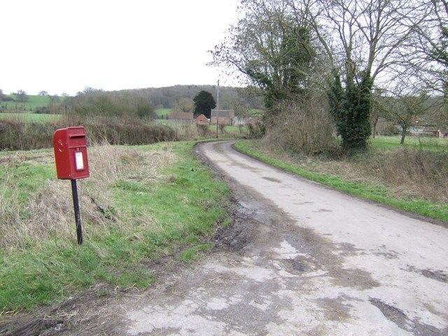 "Hill"-foto av Jonathan Billinger (CC BY-SA) / Urklipp från original