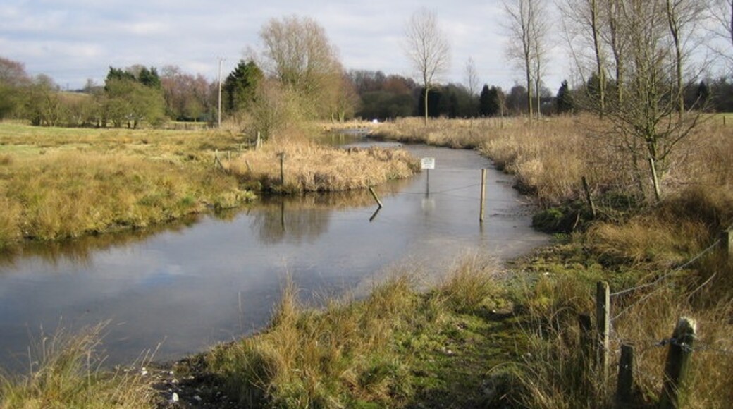 "Great Gaddesden"-foto av Nigel Cox (CC BY-SA) / Urklipp från original
