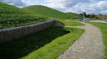 Northala Fields showing the two minor northern mounds. Photograph also shows the car park located at the Western Ave slip road entrance. The edge of the tallest mound is seen in the foreground.