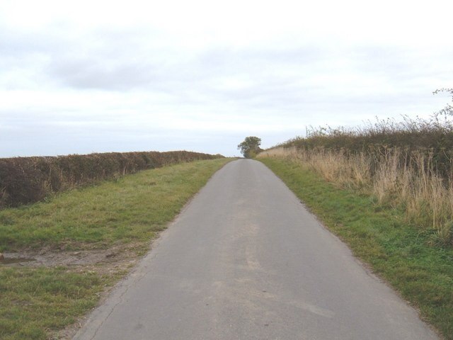 Foto “Etton” tomada por JThomas (CC BY-SA); recorte de la original