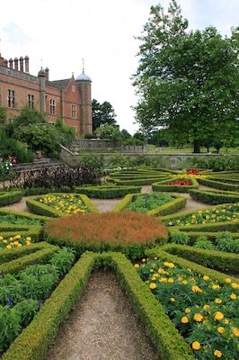 Charlecote Park Gardens, Warwick