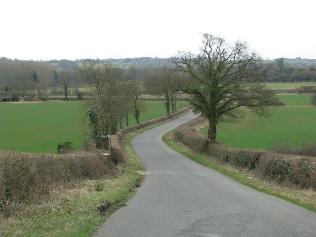 "Marston St. Lawrence"-foto av Sarah Charlesworth (CC BY-SA) / Urklipp från original