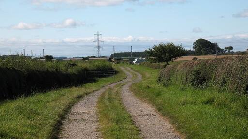 "Sessay"-foto av Gordon Hatton (CC BY-SA) / Urklipp från original