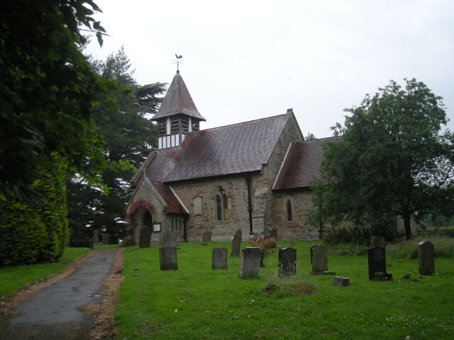 Photo "Sidbury" by Row17 (CC BY-SA) / Cropped from original