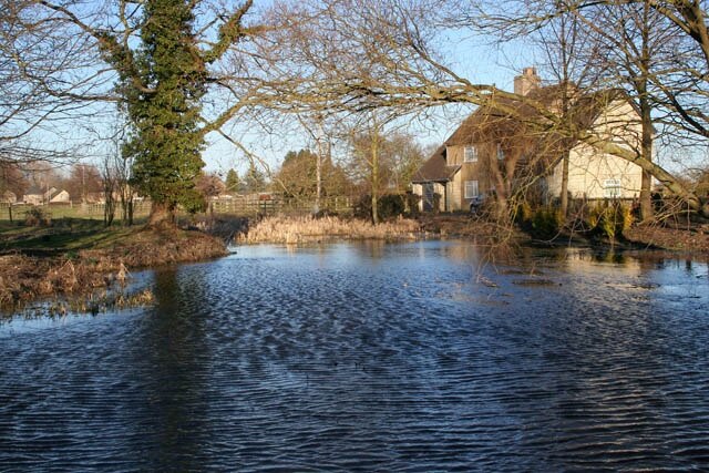 Foto “Diddington” tomada por Kate Jewell (CC BY-SA); recorte de la original