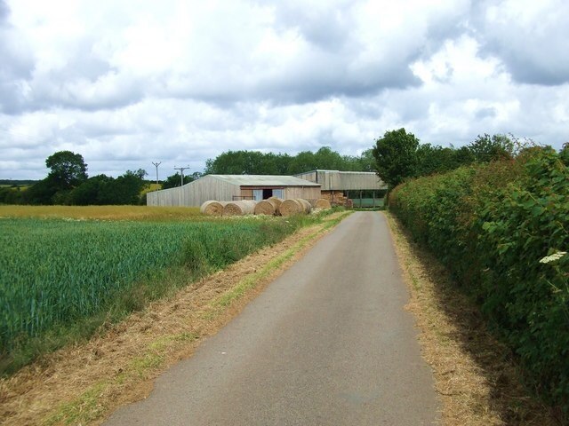 Foto "Neasham" de Gordon Hatton (CC BY-SA) / Recortada do original