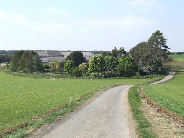 Foto “Easton Neston” tomada por Jonathan Billinger (CC BY-SA); recorte de la original