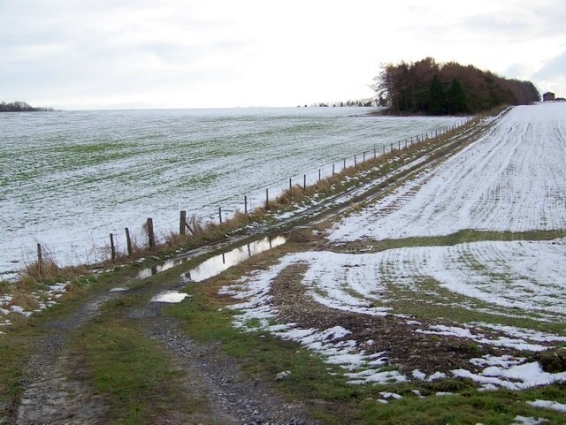 Foto „Upton Lovell“ von Trish Steel (CC BY-SA)/zugeschnittenes Original