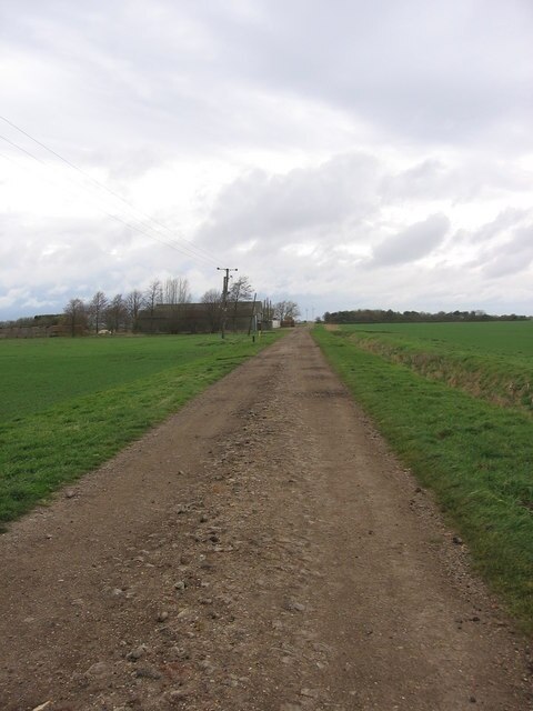 Foto “Somersham” tomada por Virginia Knight (CC BY-SA); recorte de la original