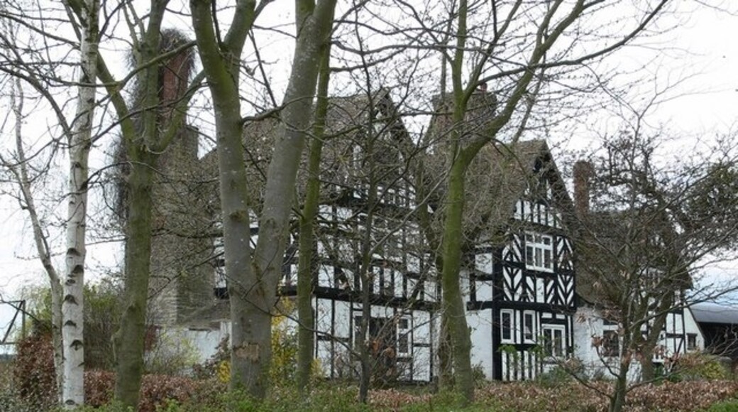 Billede "Deuxhill" af Mat Fascione (CC BY-SA) / beskåret fra det originale billede