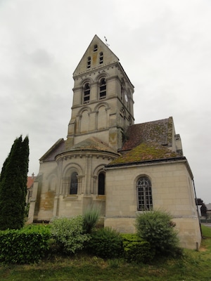 Vauxrezis (Aisne) église Saint-Maurice