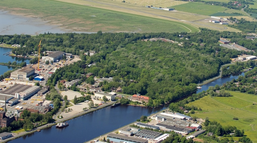 Photo "Wilhelmshaven Center" by Martina Nolte (CC BY-SA) / Cropped from original