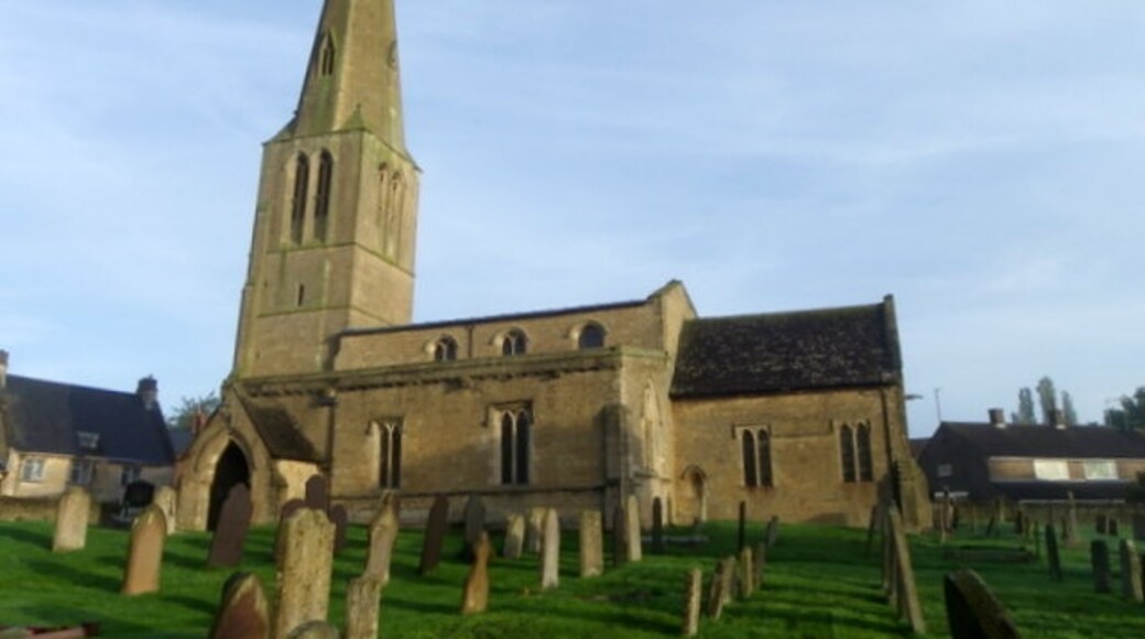 Photo "Stanion" by Maigheach-gheal (CC BY-SA) / Cropped from original