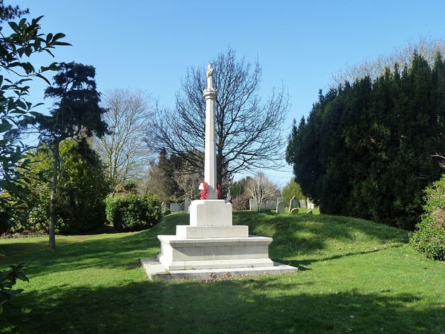 War memorial, Sutton at Hone