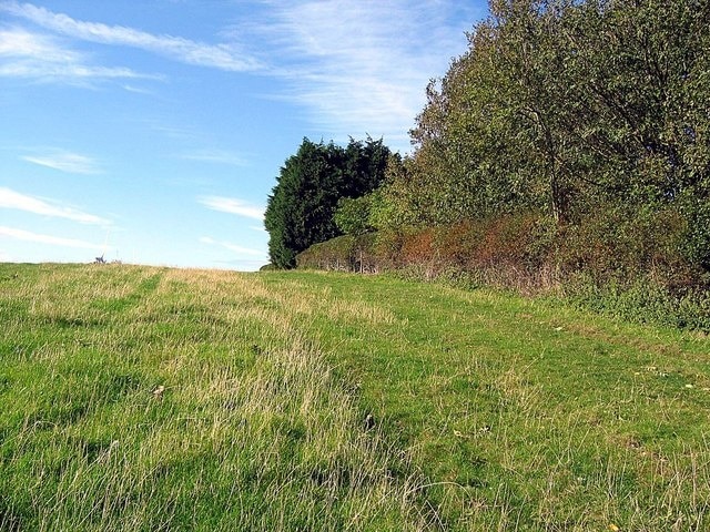 Footpath passing Embleton Old Hall