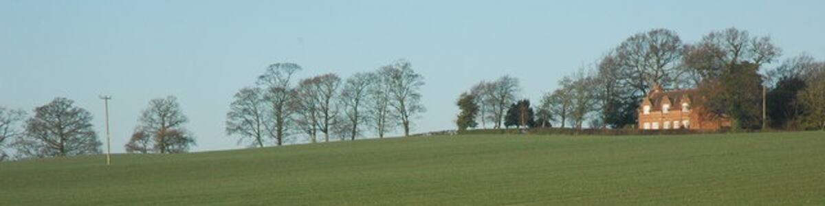 Photo "Field of winter cereals, Earl's Croome A field of winter cereals to the west of the A38 near Earl's Croome." by Philip Halling (Creative Commons Attribution-Share Alike 2.0) / Cropped from original