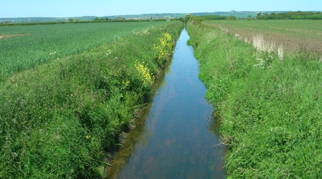 "Seamer"-foto av JThomas (CC BY-SA) / Urklipp från original