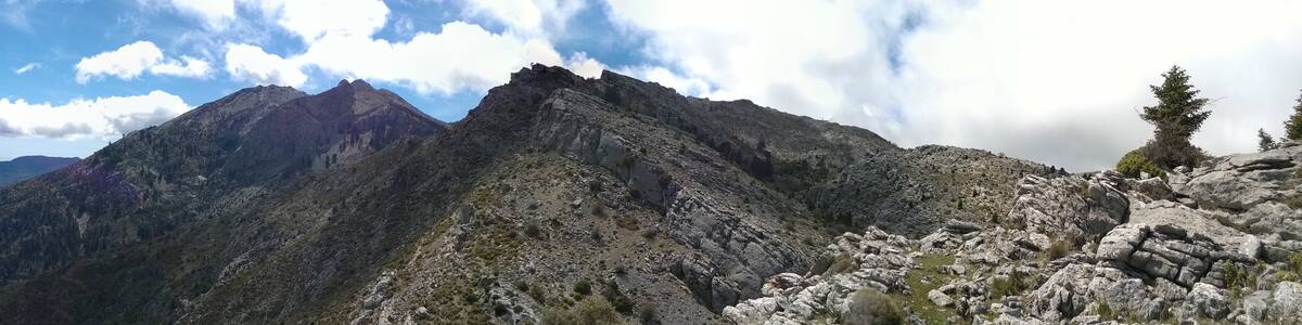 Photo "This is a photography of a Site of Community Importance in Spain with the ID:" by Fdonatoledo (page does not exist) (Creative Commons Attribution-Share Alike 3.0 es) / Cropped from original