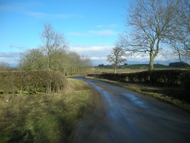 "Whilton"-foto av Ian Rob (CC BY-SA) / Urklipp från original