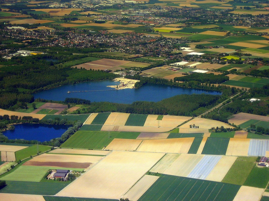 Willich und Schiefbahn hinter dem Baggersee