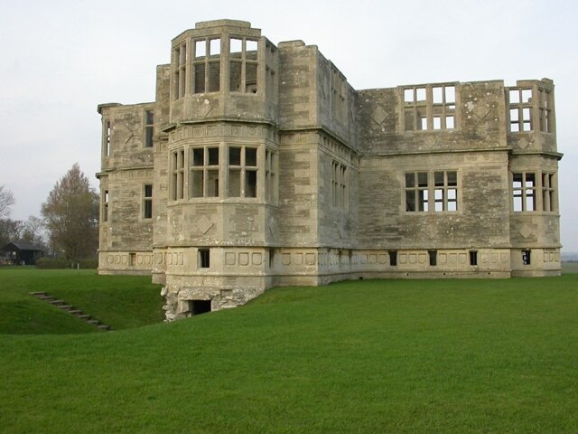 Foto “Pilton” tomada por Kokai (CC BY-SA); recorte de la original