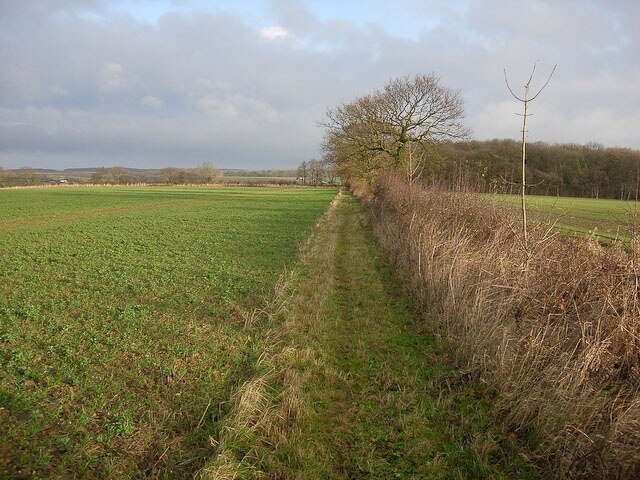 "Carlton"-foto av Hugh Venables (CC BY-SA) / Urklipp från original