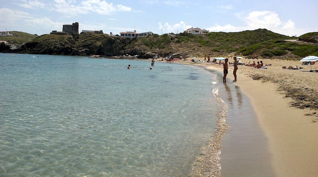 Foto "Playa Sa Mesquida" de rene boulay (CC BY-SA) / Recortada de la original