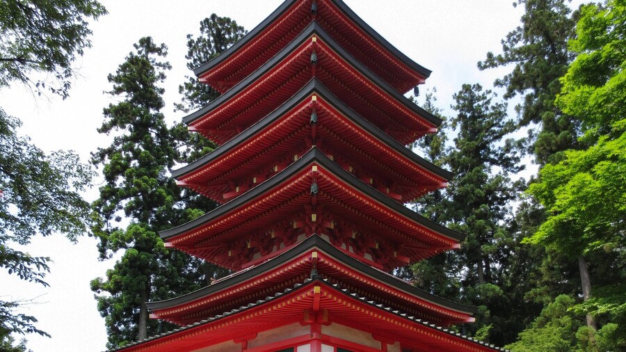 Photo "Ryutaku-ji (Shinto)." by Qurren (Creative Commons Attribution-Share Alike 3.0) / Cropped from original