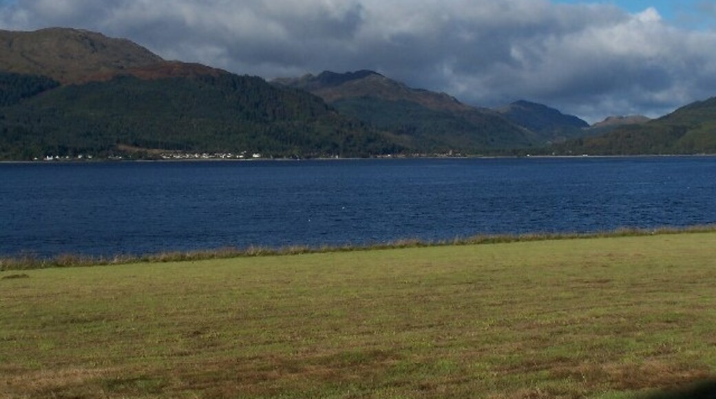 Photo "Loch Long" by william craig (CC BY-SA) / Cropped from original