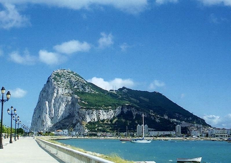 Gibraltar desde Av. España