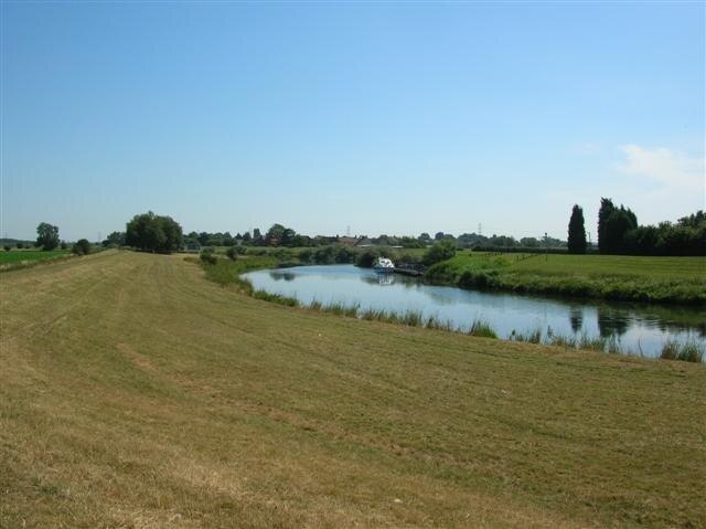 Foto “Barmby en el Pantano” tomada por DS Pugh (CC BY-SA); recorte de la original