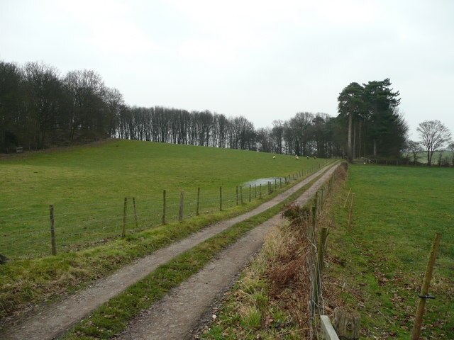 Photo "Westbury" by Jonathan Billinger (CC BY-SA) / Cropped from original