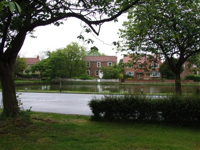 "Askham Richard"-foto av Brian Abbott (CC BY-SA) / Urklipp från original