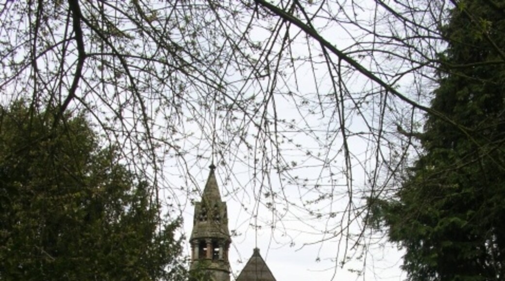 Photo "Howsham" by DS Pugh (CC BY-SA) / Cropped from original