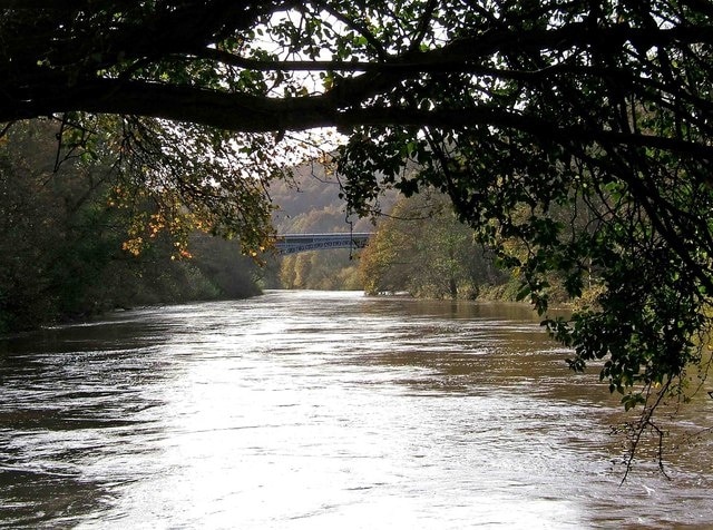 "Kidderminster Foreign"-foto av P L Chadwick (CC BY-SA) / Urklipp från original