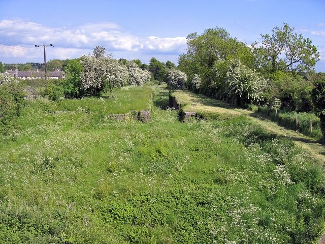 Photo "Siddington" by Peter Wasp (CC BY-SA) / Cropped from original