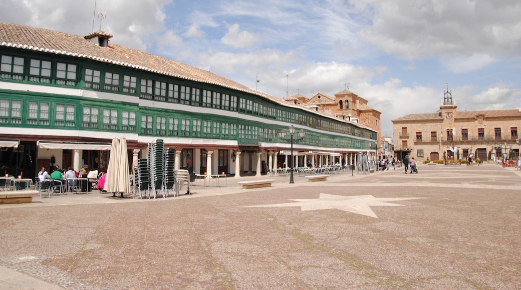 Foto "Plaza Mayor" de diego_cue (CC BY-SA) / Recortada de la original