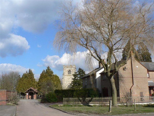 Photo "Slapton" by Chris Cole (CC BY-SA) / Cropped from original