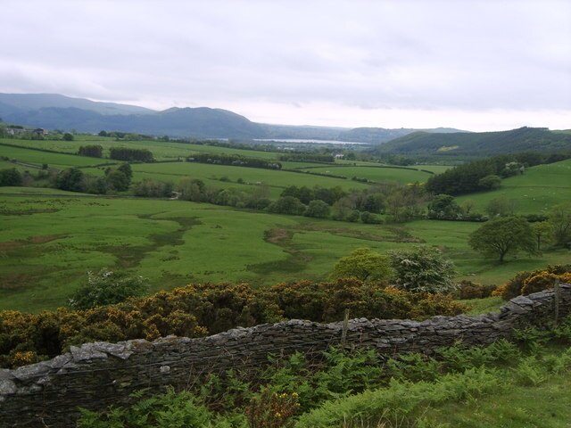 Foto "Ireby and Uldale" de Michael Graham (CC BY-SA) / Recortada do original