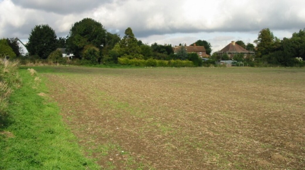 Photo "Nonington" by Nick Smith (CC BY-SA) / Cropped from original