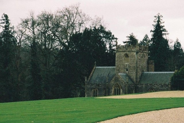 Foto "Melbury Sampford" por Chris Downer (CC BY-SA) / Recortada de la original