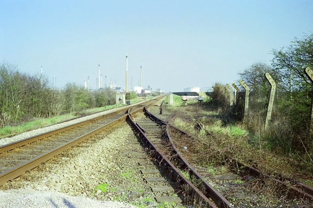 Thames Haven branch - disused Fisons connection The connection to the former Fisons ammonium nitrate plant was retained for some years after Fisons pulled out. The process used ammonia piped from the Shell refinery visible in the distance. At this time the Thames Haven branch still had a fair amount of oil traffic.