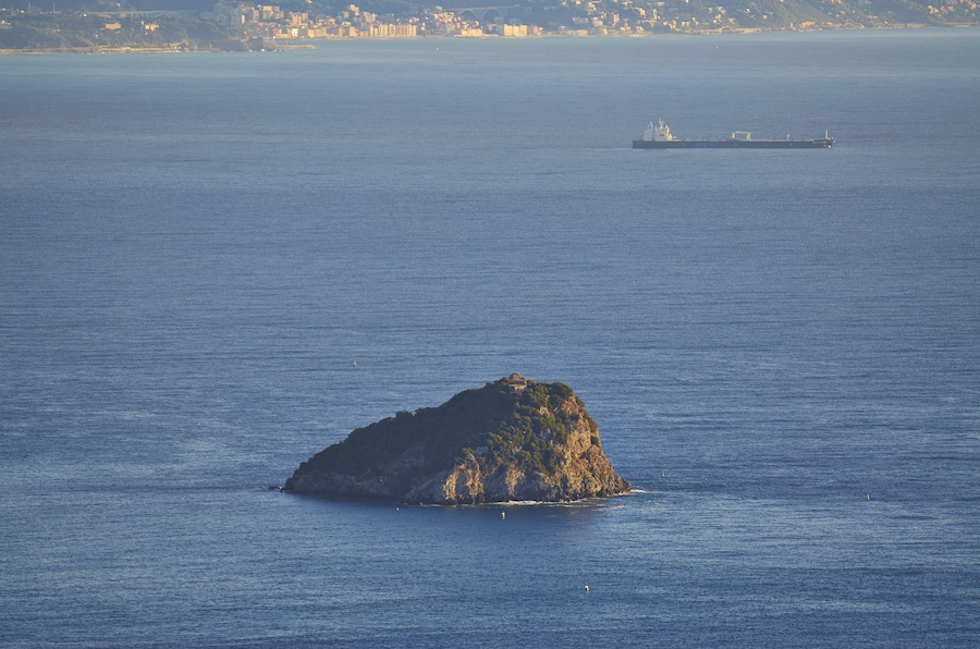 This is a photography of Natura 2000 protected area with ID