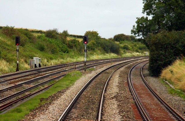 Kuva ”Standish” käyttäjältä Steve Daniels (CC BY-SA) / rajattu alkuperäisestä kuvasta