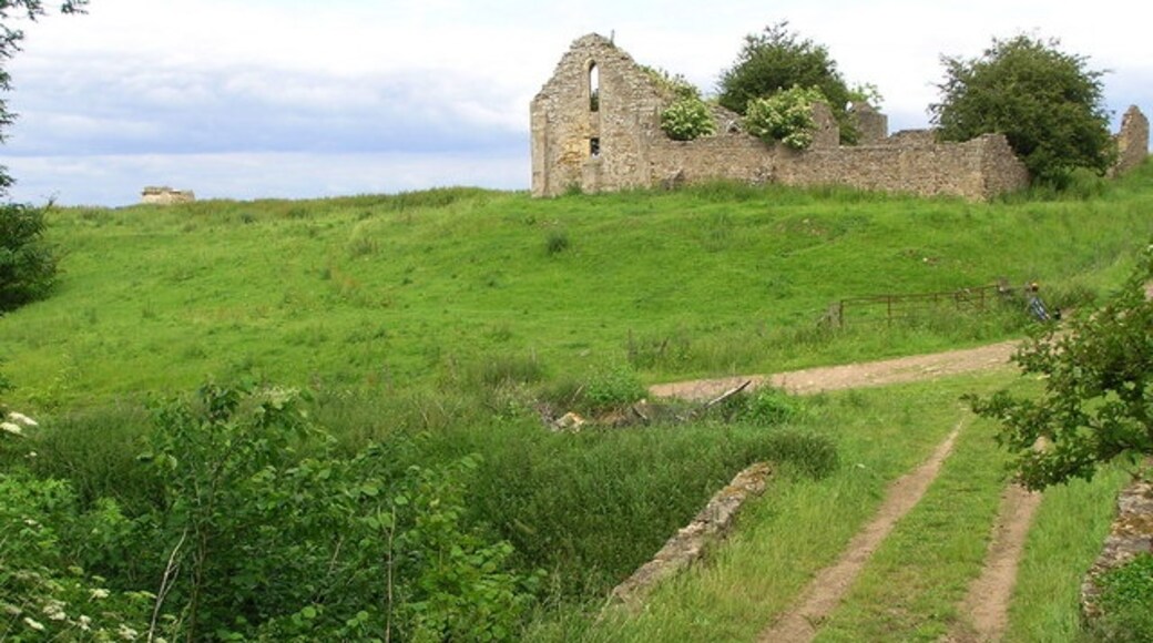 Photo "Barforth" by Hugh Mortimer (CC BY-SA) / Cropped from original