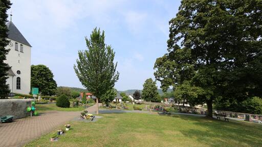 Foto "Merkenbach" de SBT (CC BY-SA) / Recortada de la original