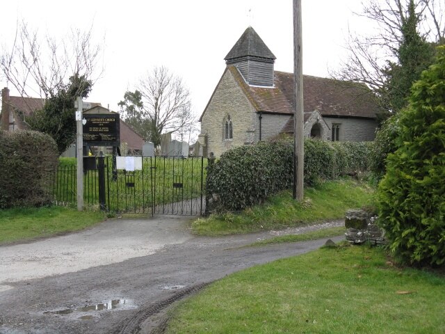 Foto “Broughton Hackett” tomada por Whatlep (CC BY-SA); recorte de la original