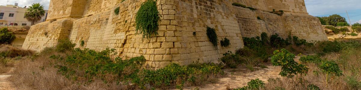 Photo "This media shows the protected monument with the number 01377 in Malta." by Jpsaila (page does not exist) (Creative Commons Attribution-Share Alike 4.0) / Cropped from original